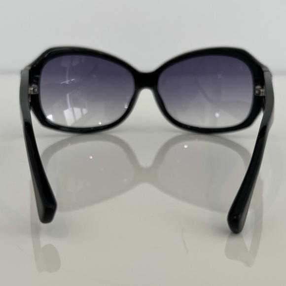 LOUIS VUITTON EMBELLISHED BLACK SUNGLASSES - Picture 7 of 17